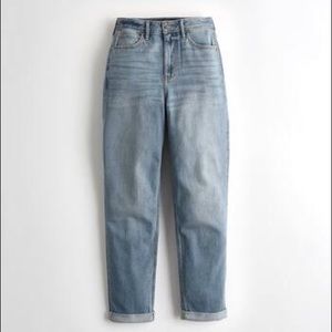 Hollister Curvy Mom Jean